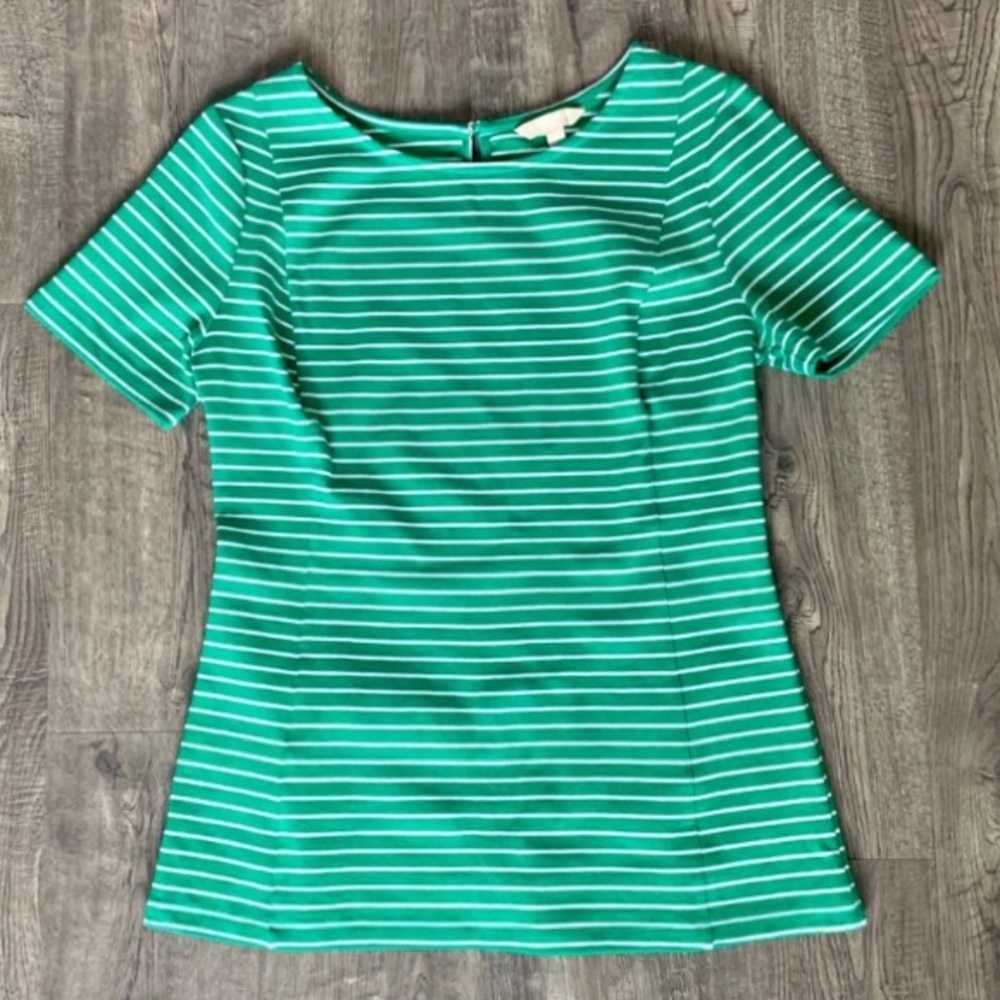 Banana Republic size 6 green and white stripe top